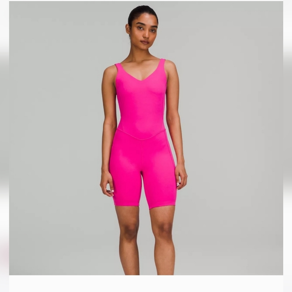 Lululemon Align Onesie 8"Sonic Pink Size 6 NWT